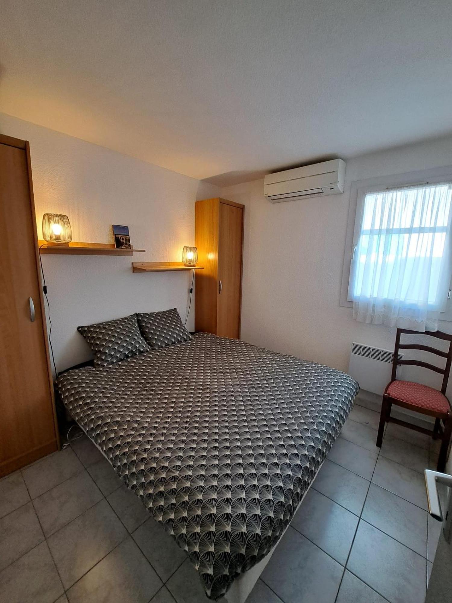 Holiday home Mas Provencal T4 Climatise Avec Parking Et Jardinet